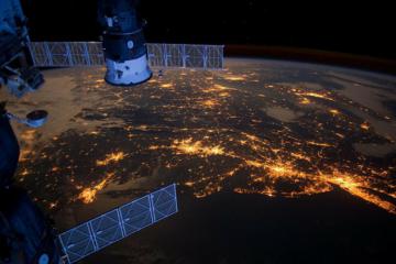 萬億美元市場：物聯網和億萬富豪太空競賽