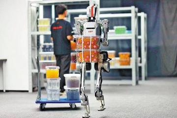 更多機器人進廠“打工”了