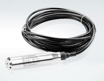 投入式液位變送器 產品型號： FST700-101